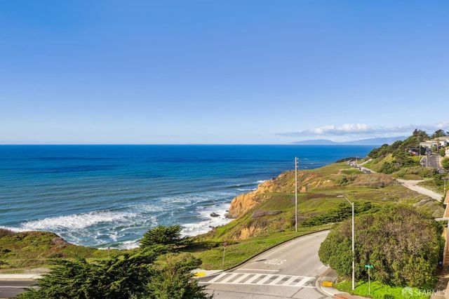 5003 Palmetto Avenue 92, Pacifica, CA 94044