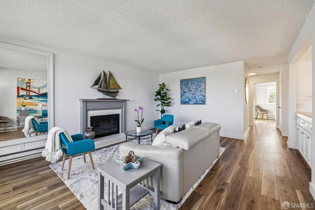 5003 Palmetto Avenue 92, Pacifica, CA 94044