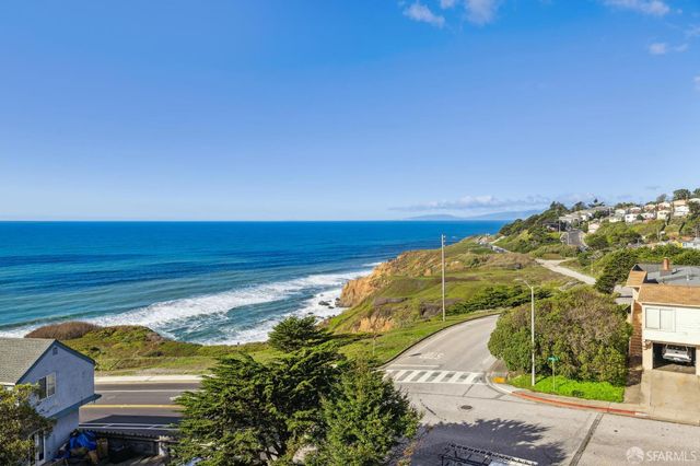 5003 Palmetto Avenue 92, Pacifica, CA 94044