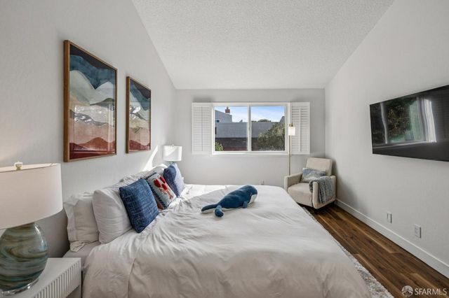 5003 Palmetto Avenue 92, Pacifica, CA 94044