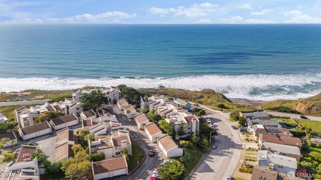 5003 Palmetto Avenue 92, Pacifica, CA 94044