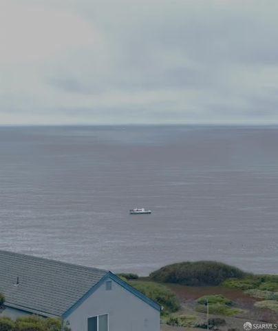 5003 Palmetto Avenue 92, Pacifica, CA 94044