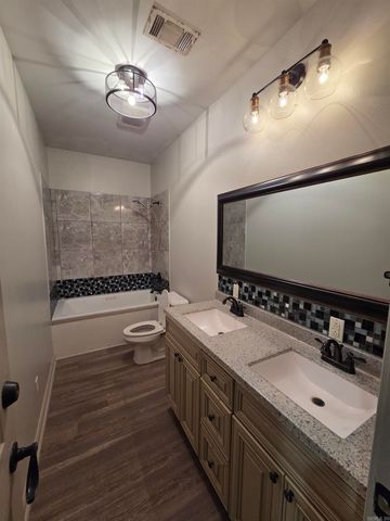 4205 Ryburn Rd, Pine Bluff, AR 71603