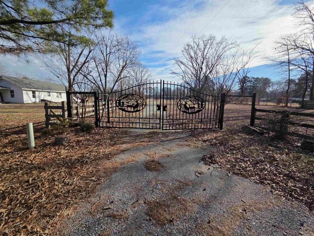 4205 Ryburn Rd, Pine Bluff, AR 71603