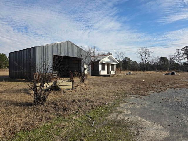 4205 Ryburn Rd, Pine Bluff, AR 71603