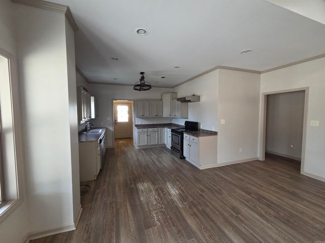 4205 Ryburn Rd, Pine Bluff, AR 71603