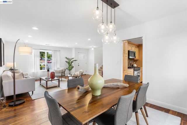 19252 Masterson Pl, Castro Valley, CA 94552
