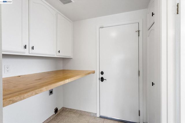19252 Masterson Pl, Castro Valley, CA 94552