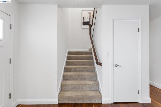 19252 Masterson Pl, Castro Valley, CA 94552