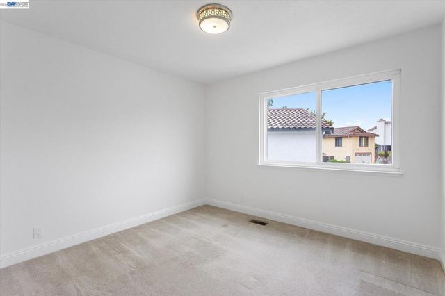 19252 Masterson Pl, Castro Valley, CA 94552