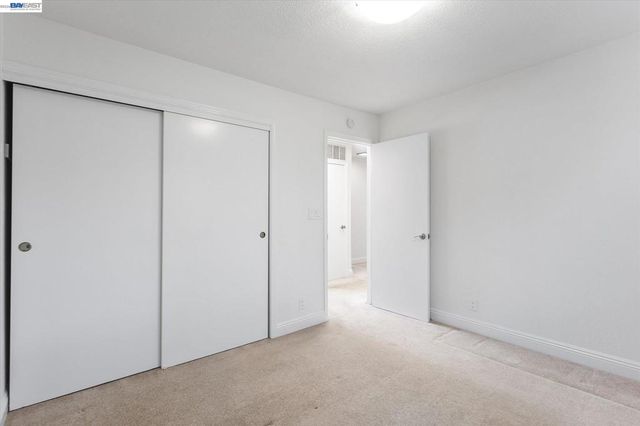 19252 Masterson Pl, Castro Valley, CA 94552
