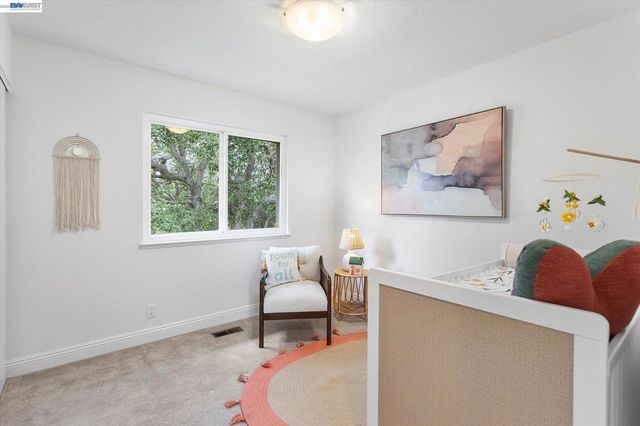 19252 Masterson Pl, Castro Valley, CA 94552