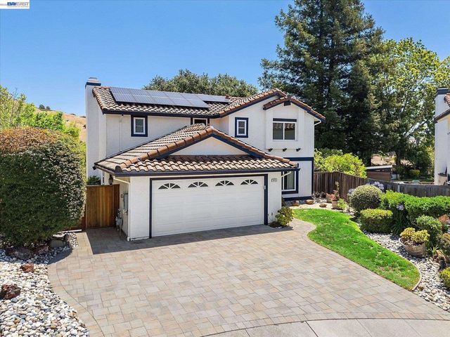 19252 Masterson Pl, Castro Valley, CA 94552