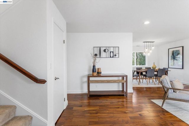 19252 Masterson Pl, Castro Valley, CA 94552