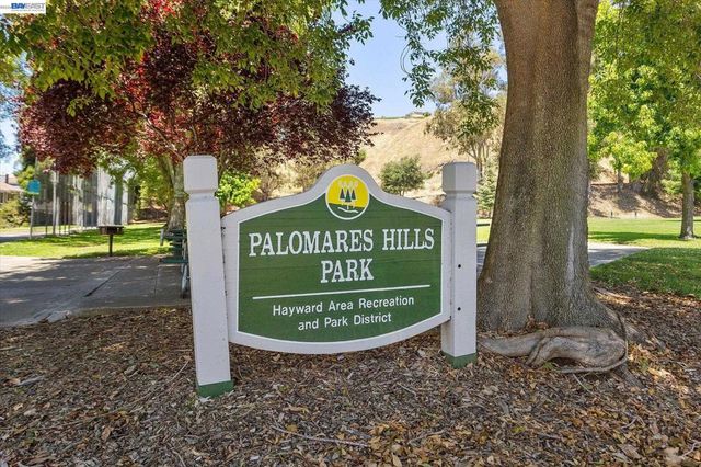 19252 Masterson Pl, Castro Valley, CA 94552