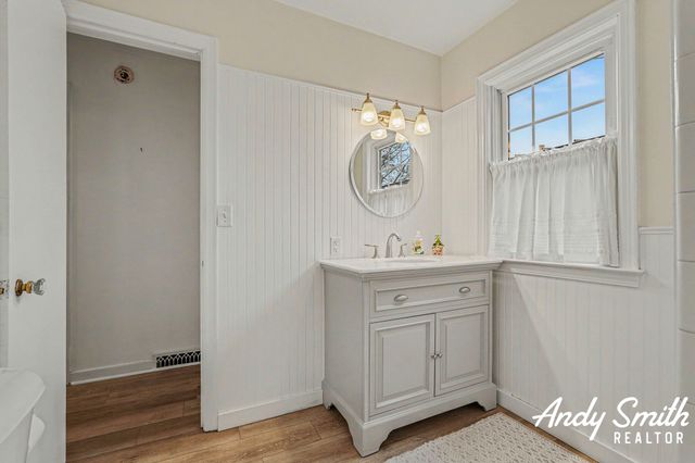 186 W 27th Street, Holland, MI 49423