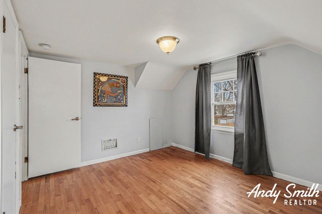 186 W 27th Street, Holland, MI 49423