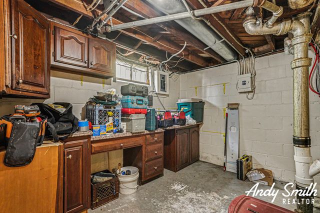 186 W 27th Street, Holland, MI 49423