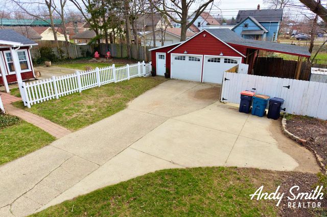 186 W 27th Street, Holland, MI 49423