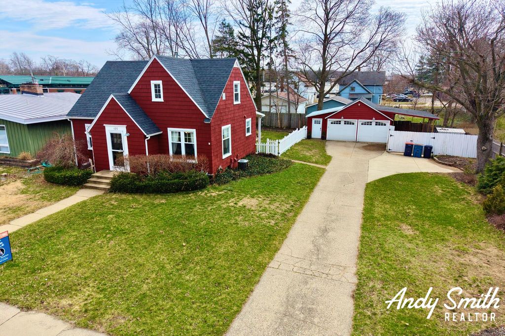 186 W 27th Street, Holland, MI 49423