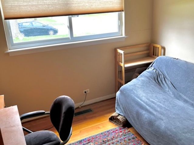 807 S Owen Street, Mount Prospect, IL 60056