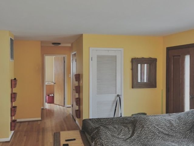 807 S Owen Street, Mount Prospect, IL 60056