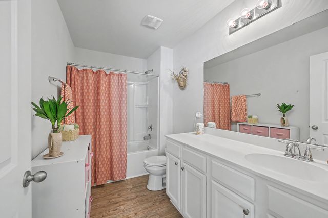 9786 Seed Street, Ladson, SC 29456