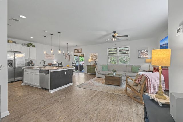 9786 Seed Street, Ladson, SC 29456