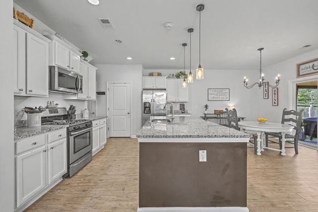 9786 Seed Street, Ladson, SC 29456