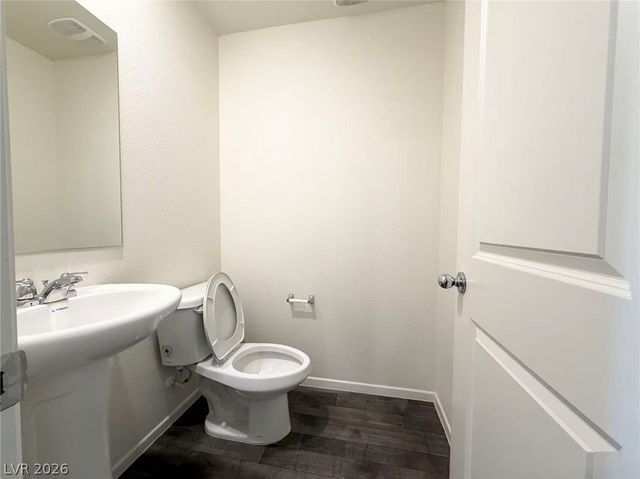 9126 Hitmaker Street, Las Vegas, NV 89113