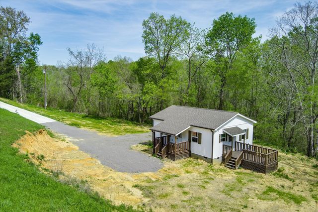 3820 Jefferson Rd, Smithville, TN 37166