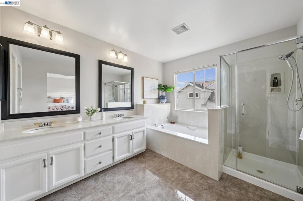 Image 22 of property listing at 35 Britt Ct, Alameda, CA 94502