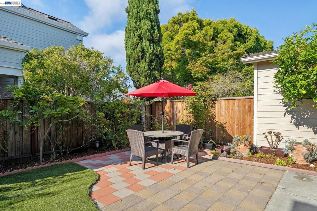 Image 31 of property listing at 35 Britt Ct, Alameda, CA 94502