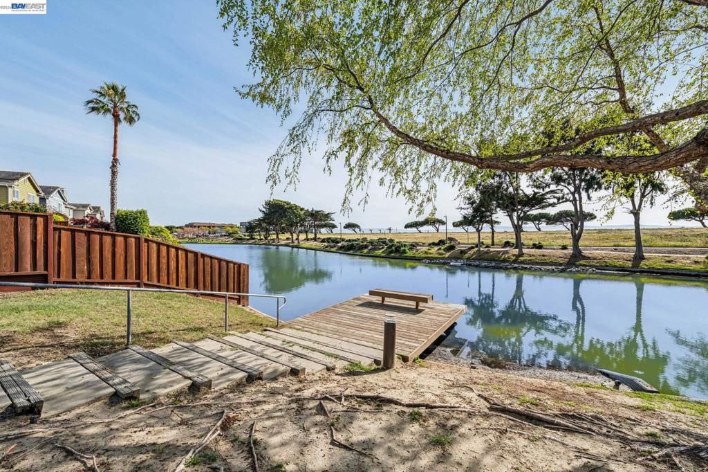 Image 36 of property listing at 35 Britt Ct, Alameda, CA 94502