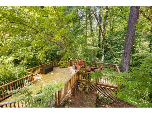 1546 Sw UPLAND Dr, Portland, OR 97221