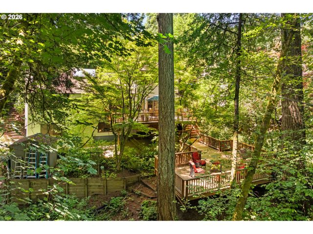 1546 Sw UPLAND Dr, Portland, OR 97221