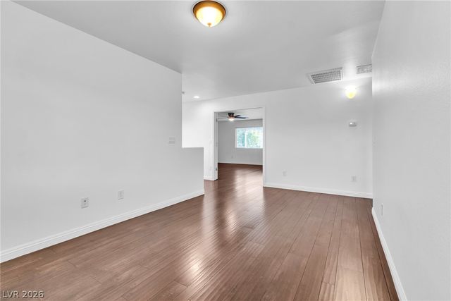 10277 Gibson Isle Drive, Las Vegas, NV 89166