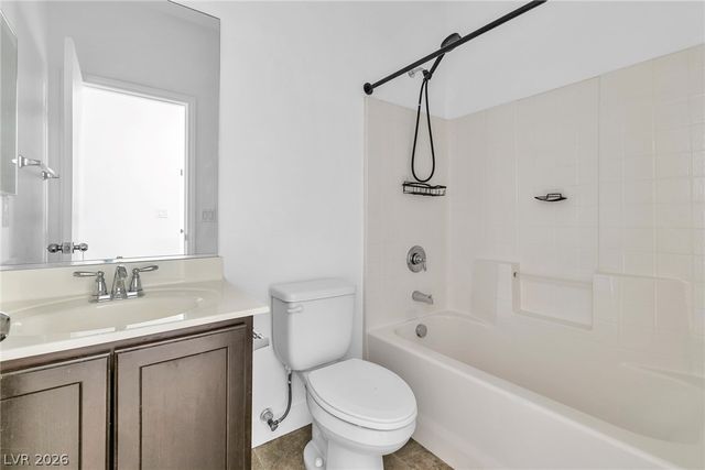 10277 Gibson Isle Drive, Las Vegas, NV 89166