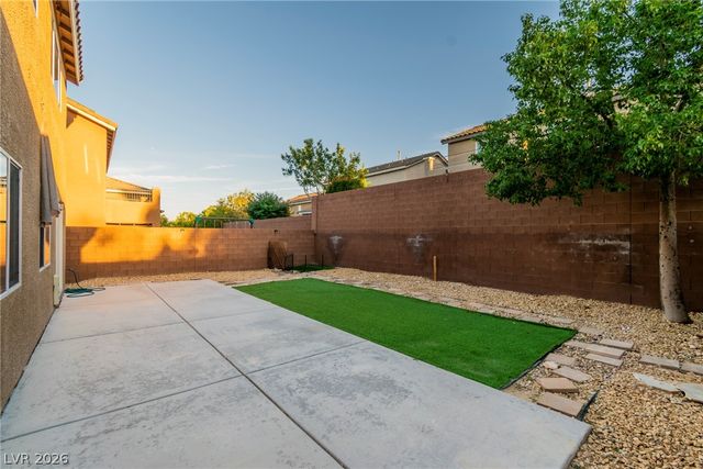 10277 Gibson Isle Drive, Las Vegas, NV 89166