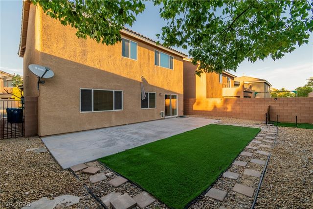 10277 Gibson Isle Drive, Las Vegas, NV 89166