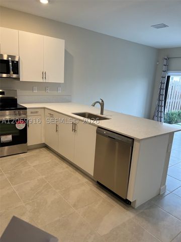 11889 SW 245th Ter, Homestead, FL 33032