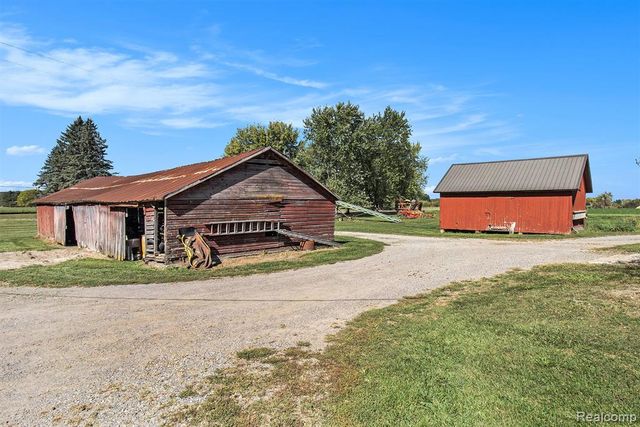 3145 Cedar Lake Road, Howell, MI 48843