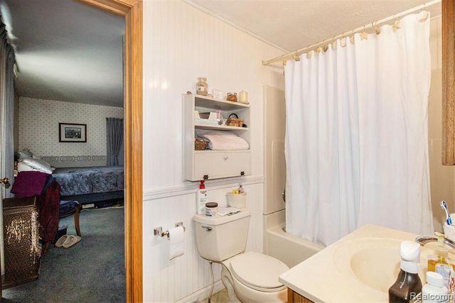 3145 Cedar Lake Road, Howell, MI 48843