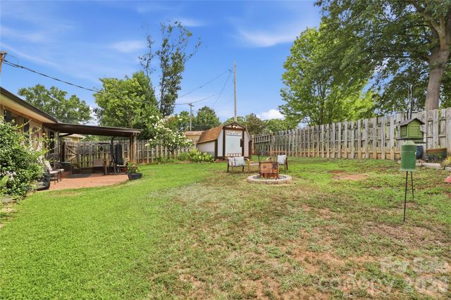 21013 Entrada Drive, Cornelius, NC 28031