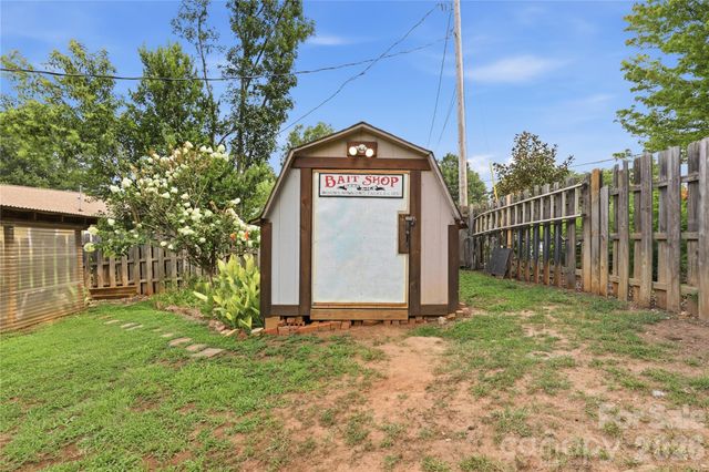 21013 Entrada Drive, Cornelius, NC 28031