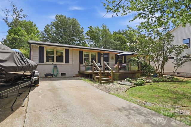21013 Entrada Drive, Cornelius, NC 28031