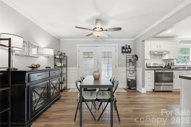 21013 Entrada Drive, Cornelius, NC 28031