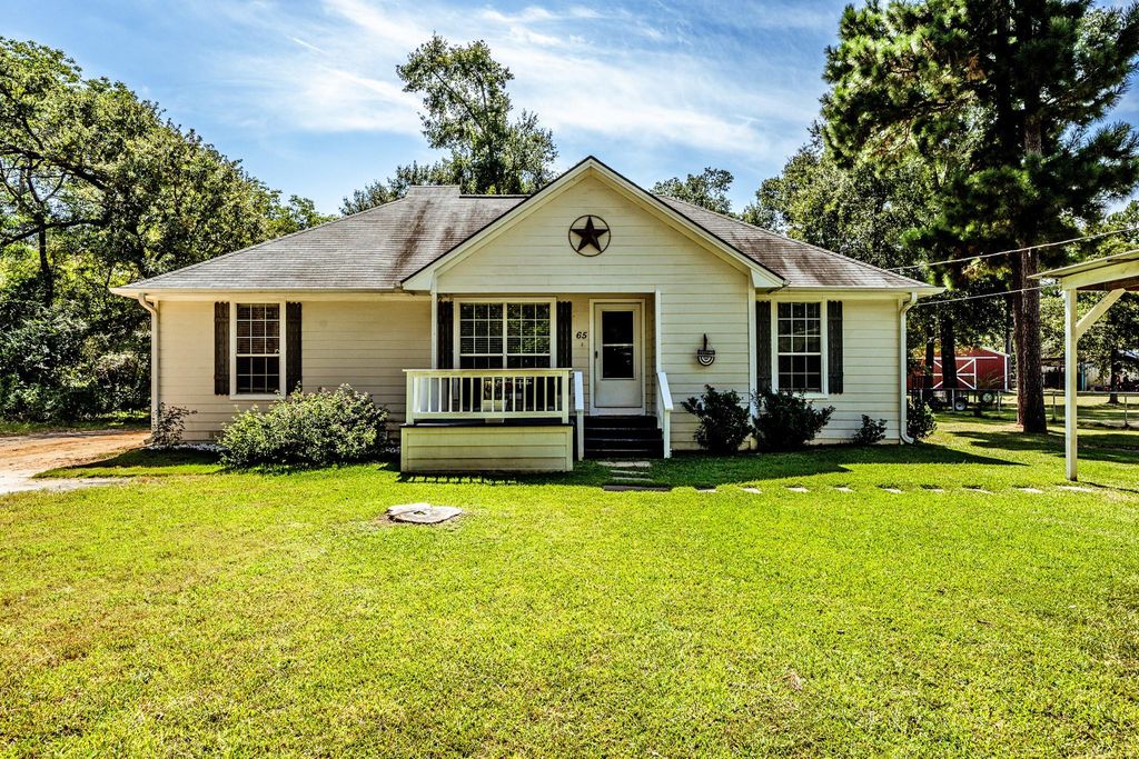 65 Cauthen Drive, Huntsville, TX 77320