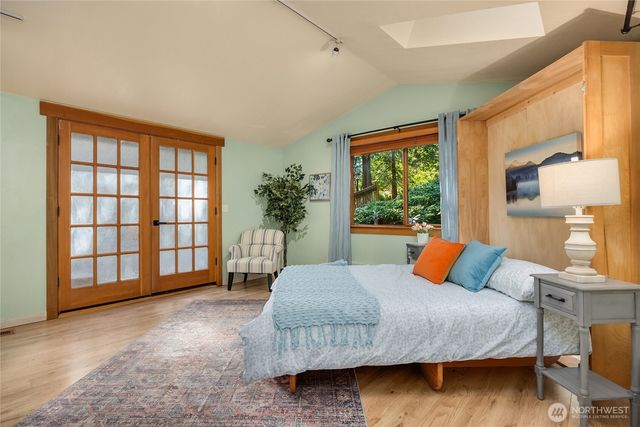 10750 N Madison Avenue NE, Bainbridge Island, WA 98110