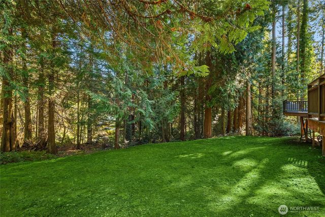 10750 N Madison Avenue NE, Bainbridge Island, WA 98110